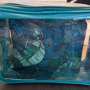 Tahiti Clear Beauty Cube Case